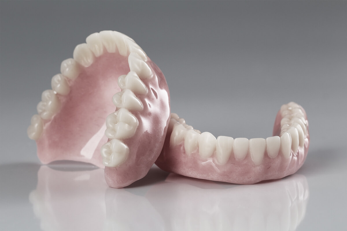 Denture